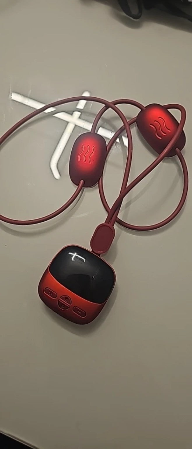 Original AliExpress reviewer photo of the red hanging massager